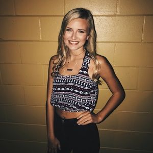 Meet your Posher, Mackenzie